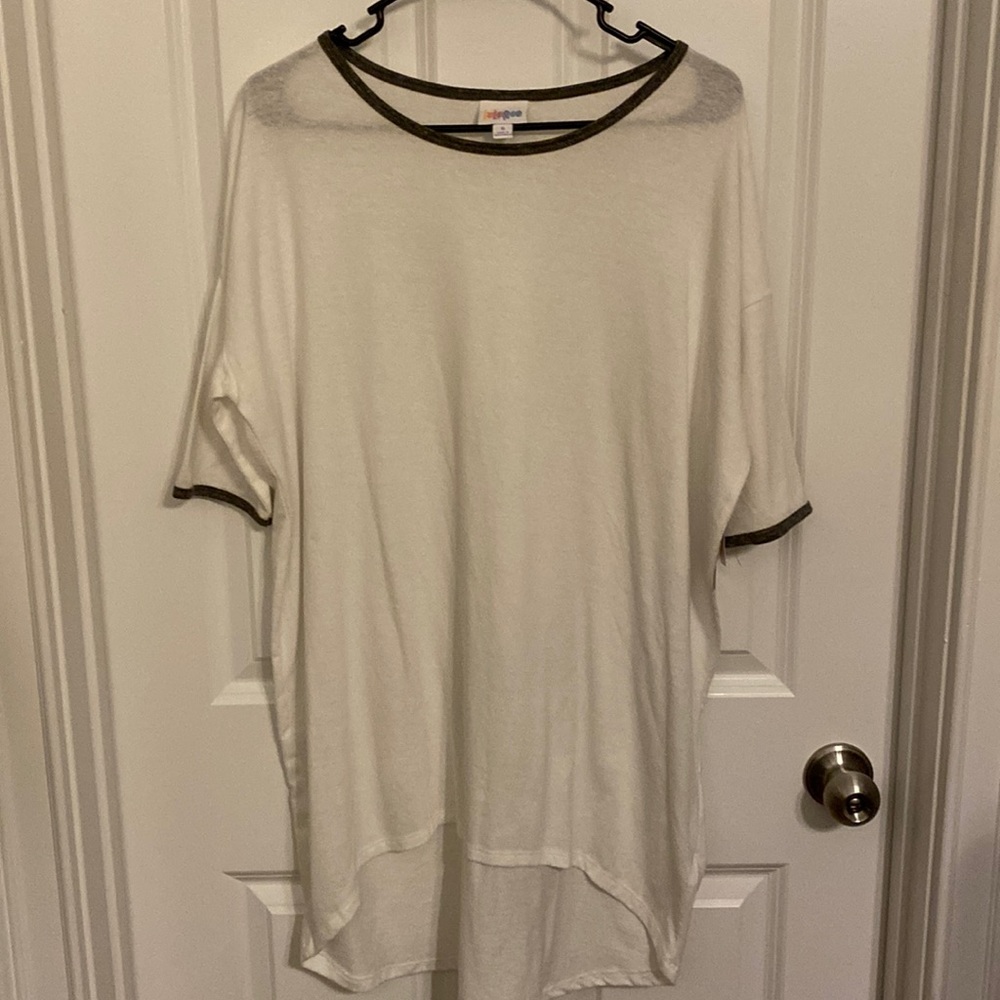 LuLaRoe white tunic Ima top